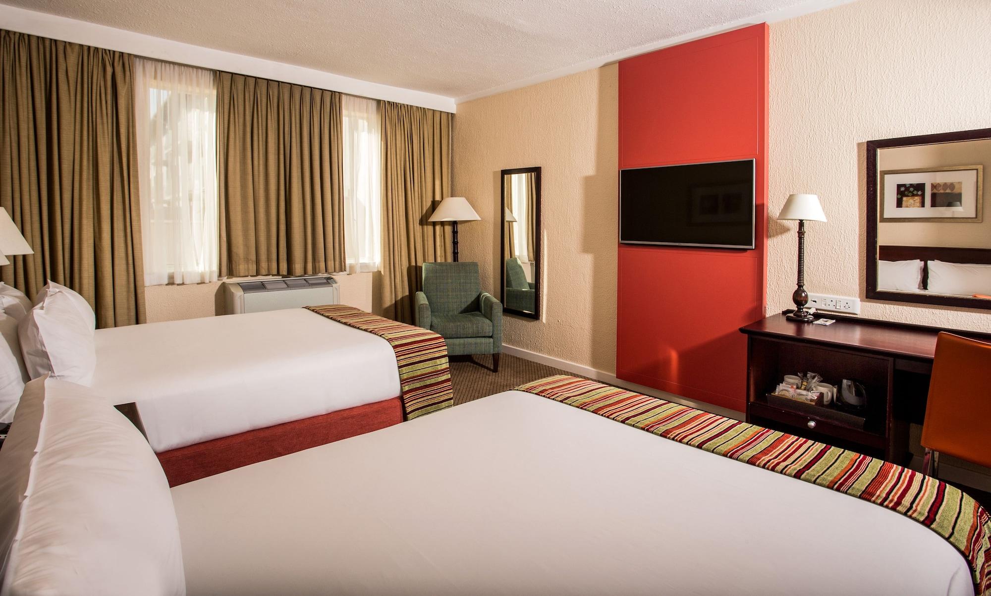 Hotel Garden Court Or Tambo International Airport Kempton Park Esterno foto