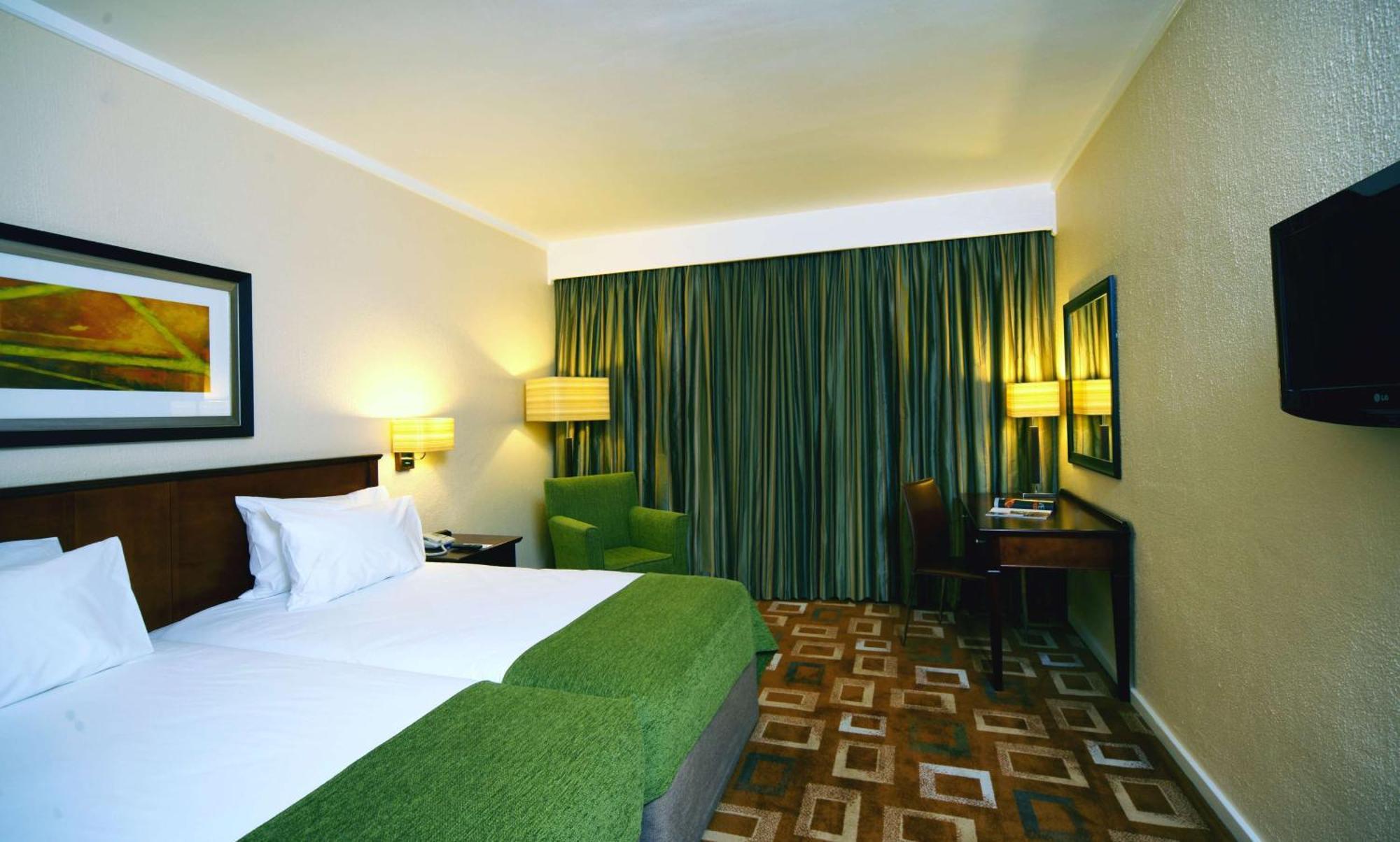 Hotel Garden Court Or Tambo International Airport Kempton Park Esterno foto