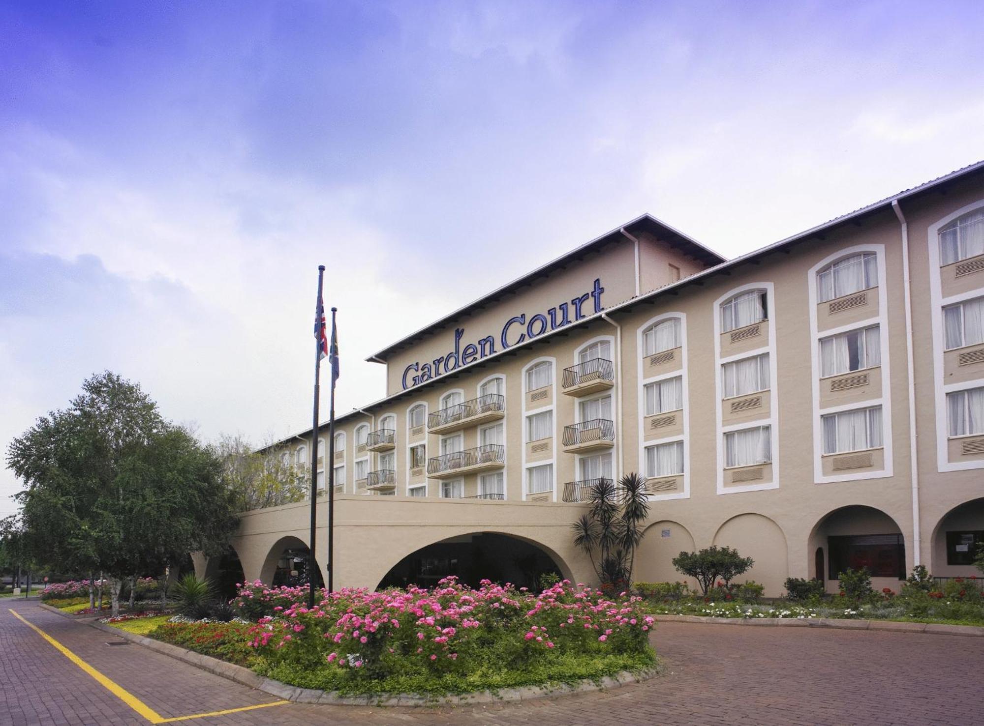 Hotel Garden Court Or Tambo International Airport Kempton Park Esterno foto